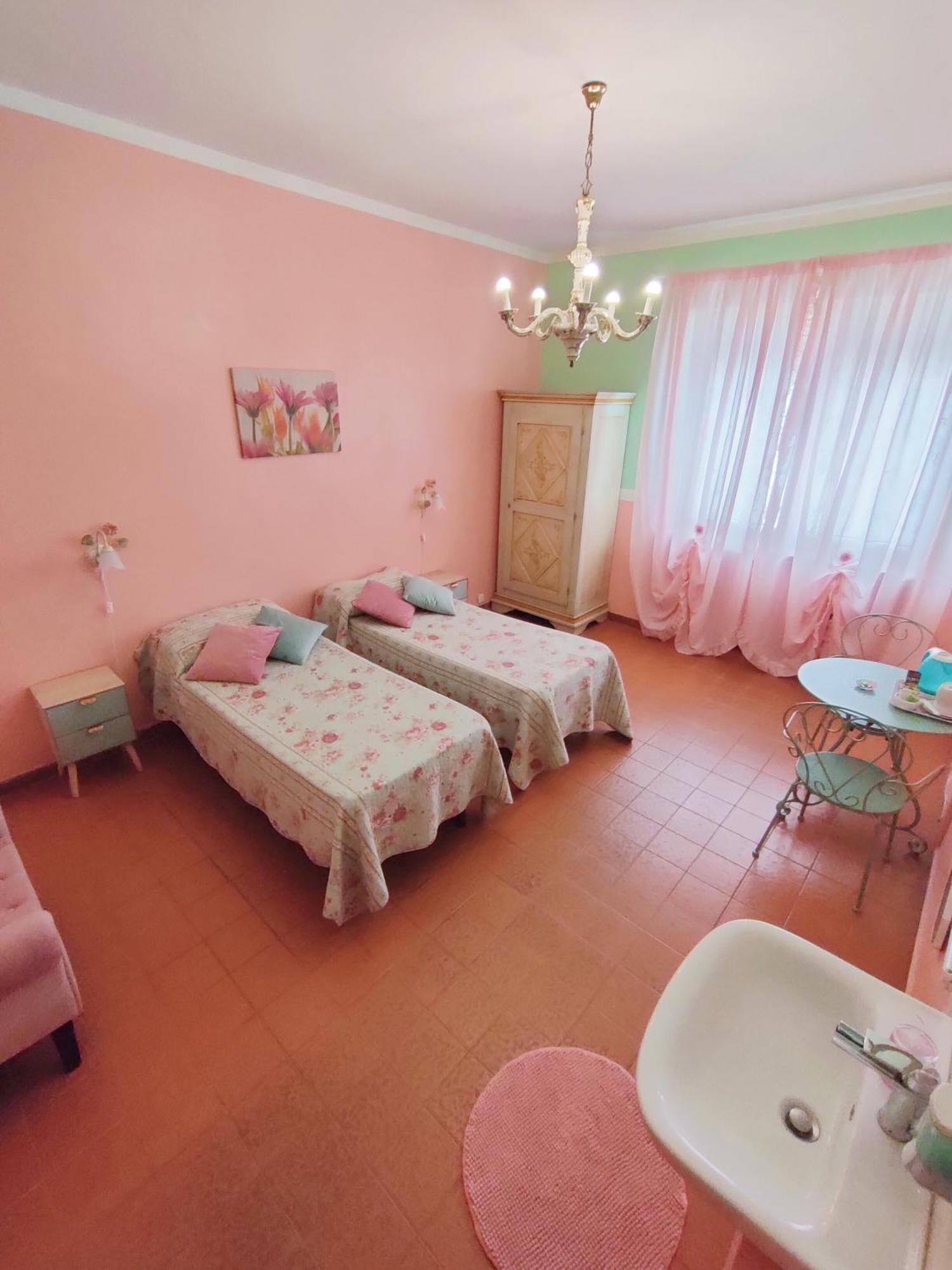 Hotel Serenella トリノ エクステリア 写真